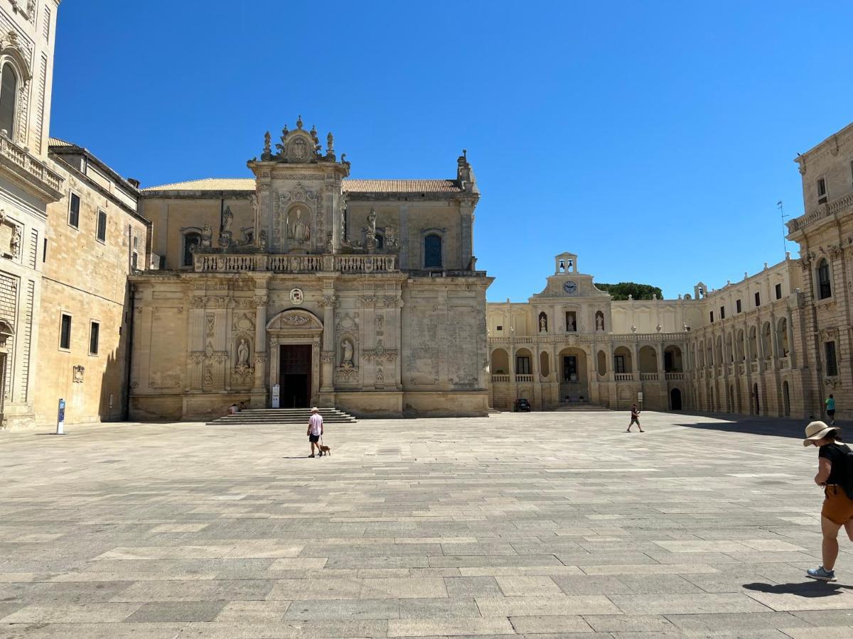 Ai Propilei Del Duomo Luxury Suite Lecce Kültér fotó